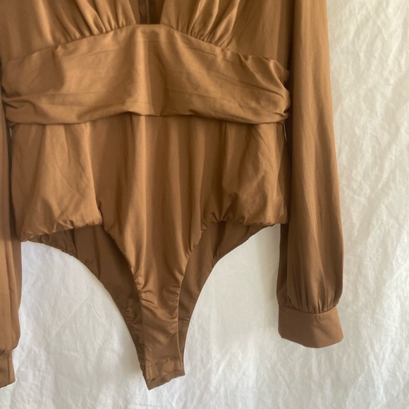 Princess Polly JUDE LONG SLEEVE BODYSUIT
BROWN US size 12 NEW - Picture 10 of 16